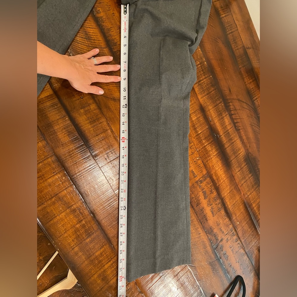 Banana Republic Jackson Fit Gray Pants - Picture 6 of 6